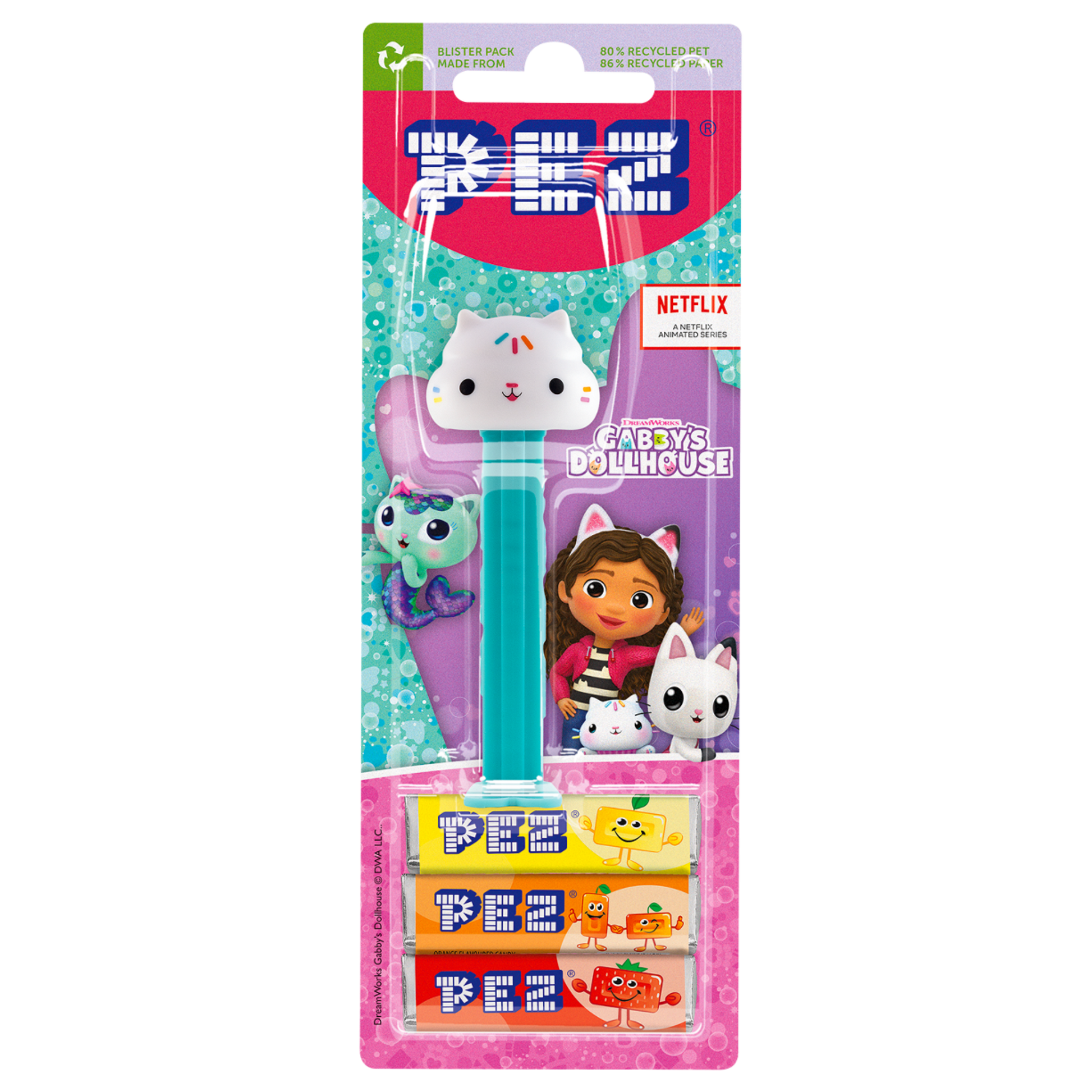 PEZ Spender von Cakey Cat - Gabbys Dollhouse, verpackt zusammen mit PEZ Bonbons