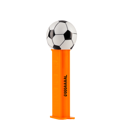 PEZ Spender in orange mit Fußball als Motiv. Auf der orangenen Spenderbox steht "GOOOAAAAL". 