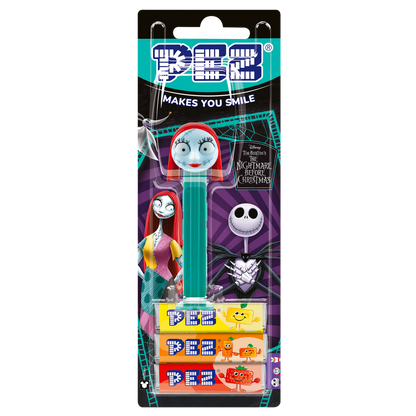Originale Verkaufspackung (Blisterkarte) des PEZ-Spenders von Sally mit drei ungeöffneten PEZ-Bonbonpackungen am unteren Ende.